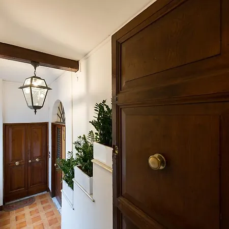 Domus Spagna Condotti Imperial 5* Roma
