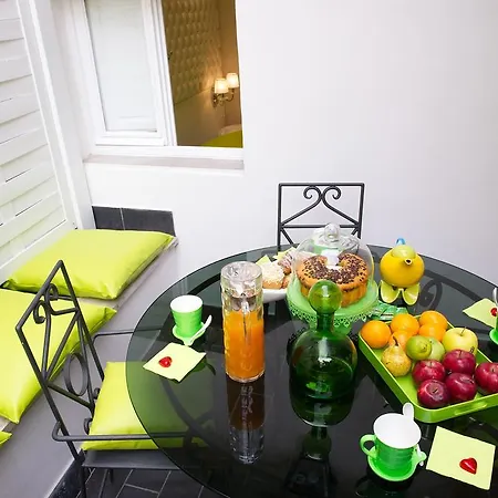Domus Spagna Condotti Imperial 5*